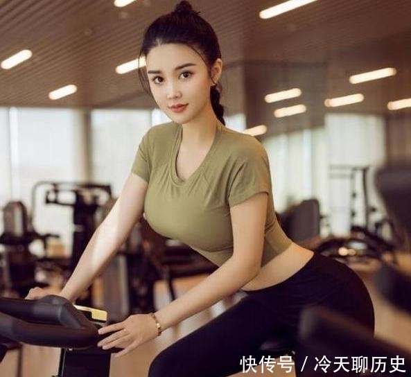 越南女子因长相没人追,历经四个月改变,网友:女神级别呀