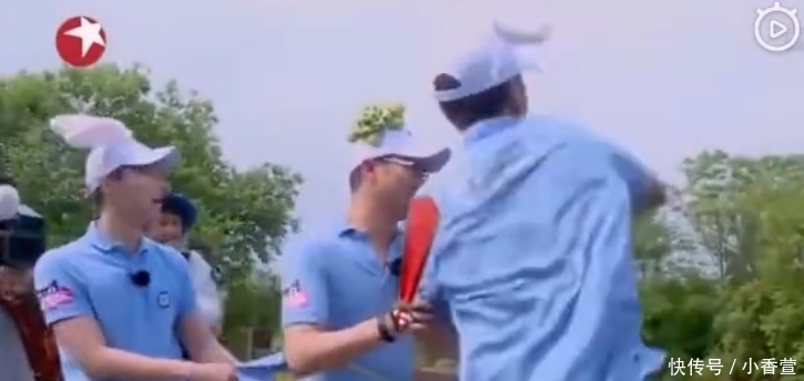 严敏导演 网友们怀念严敏导演:那时车钥匙都可以扔河里,更别说黄磊开箱子