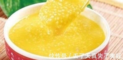 熬小米粥小技巧,在里面加入“这2样”食材,米油浓厚,粘稠好喝