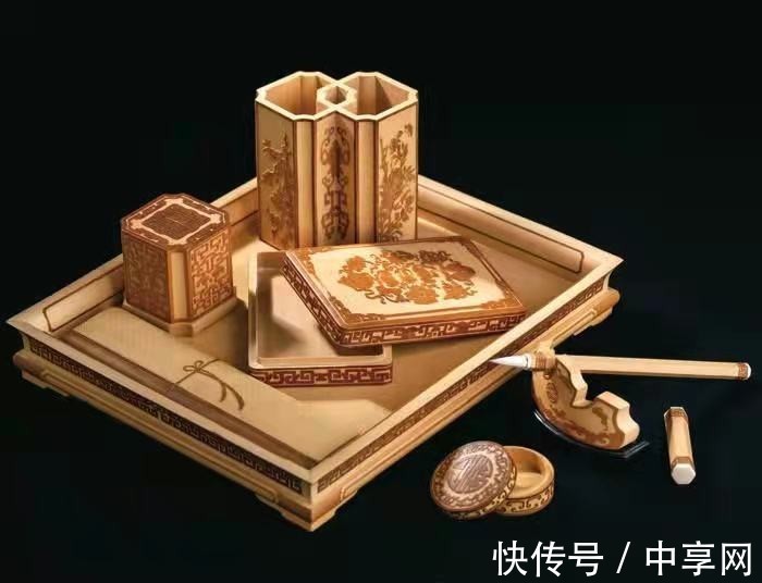 竹簧@王乐修京簧竹刻第四代传人的艺术生涯