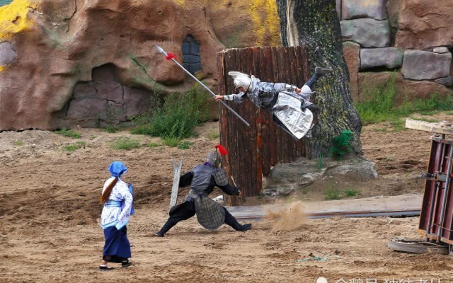 沙场|惊心动魄的沙场厮杀,眼花缭乱的马上格斗,马镇再现战神赵子龙