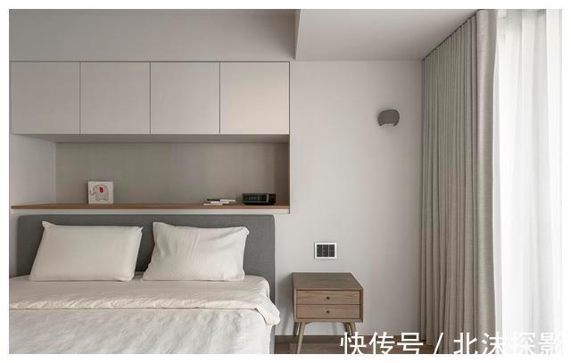 私隐性|130平现代简约装修，学她家连电视墙都省了，进户就给人极度舒适