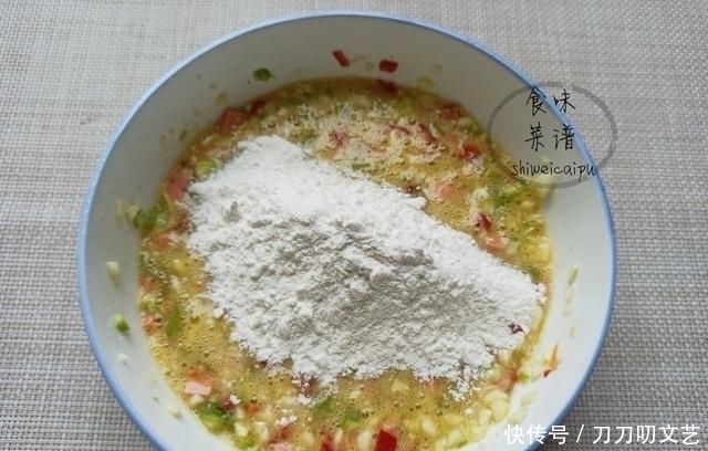 它是天然补钙蔬菜,9毛钱一斤,教你做成早餐饼,孩子常吃免疫高