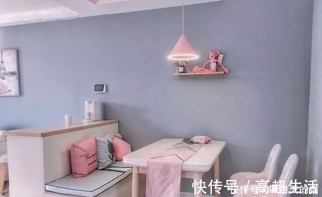 卡座|老婆请表哥装修漂亮极了，餐厅卡座真实用，电视墙特别喜欢，晒晒
