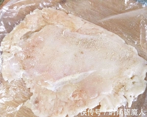 美味|教你在家做超级美味的芝士鸡肉卷,外皮酥脆流行馅,芝士控的福利