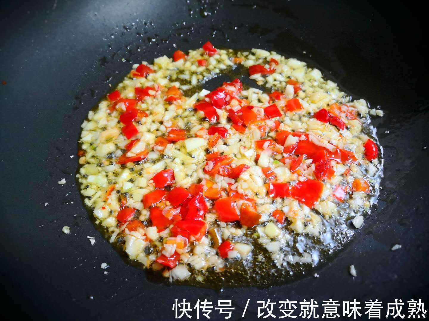 秋天,这菜满满维生素,预防感冒改善睡眠,老人孩子都可以多吃!