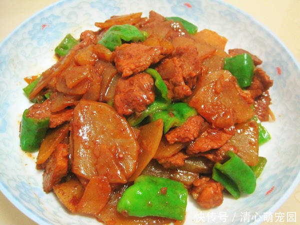 吃着倍香的几道下饭家常菜,隔三差五吃一次,家人都非常爱吃