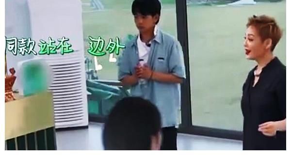 姚安娜毫無公主病,《中餐廳》表現(xiàn)太拘謹,面對明星來客不知所措