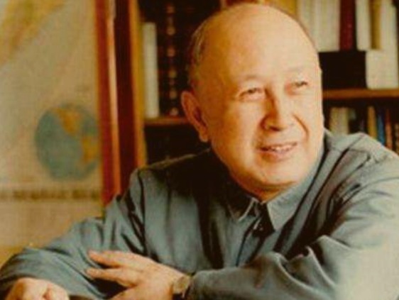 为了让钱学森回来,中国当年付出了什么代价?这一切都是值得的