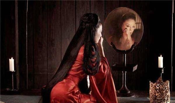 女鬼图@清朝无名画师,画了一幅“女鬼图”,几乎没人敢看,你敢吗