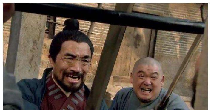 水浒|水浒中有两位江湖高手,他们绰号很霸气,不到10回合打败鲁智深