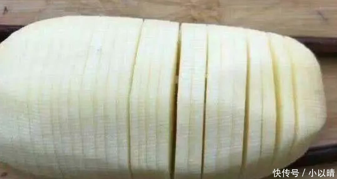 简单|老妈亲授的一种土豆新做法,做起来很简单,你应该没吃过吧?