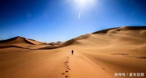 世界上最大的撒哈拉沙漠有多深?挖空沙子我们会看到什么?