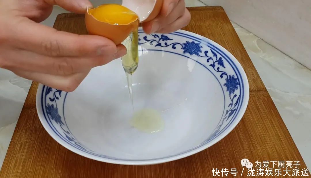 不用|面粉别蒸馒头了,不用烙不用烤,比麻花香甜好吃,学会自己当老板