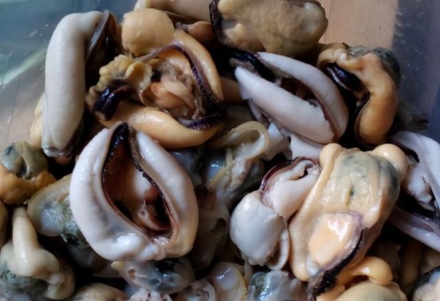 被称为“春天第一鲜”,10块钱买5斤,鲜嫩营养高,不懂吃可惜了