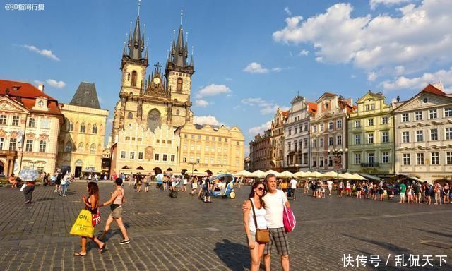 号称|欧洲5座最美广场,古朴浪漫,各具特色,号称“城市会客厅”