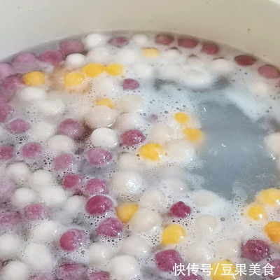 芋圆|几块钱做一道红糖水麻薯，竟比外卖还好吃