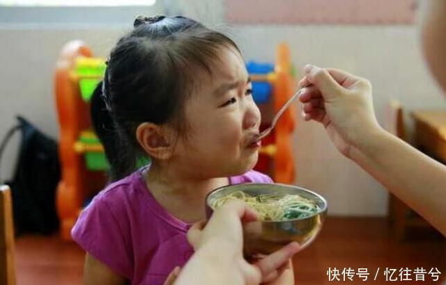 生物蛋白锌|姥姥带娃4年,孙子从未积食,少吃3种饭,常做3事,强脾长个快