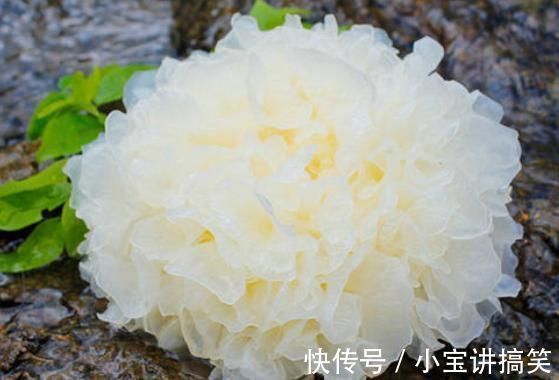 西兰花|女性40岁以后，少用化妆品，多吃4种碱性食物，皮肤又白又嫩