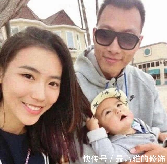 易建联|易建联带两儿子回洛杉矶家,儿子名字遵循家族规定:男孩必须叫YJL