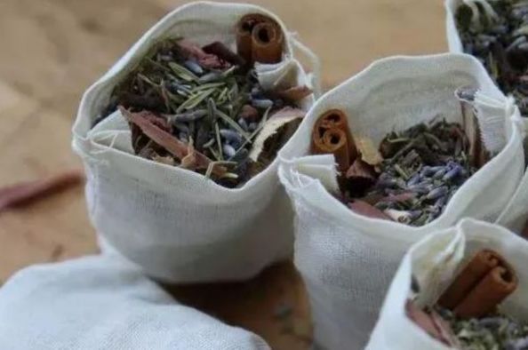 晚上失眠该咋办？晚上想睡，睡不着，快点试试它吧，杀菌助睡眠