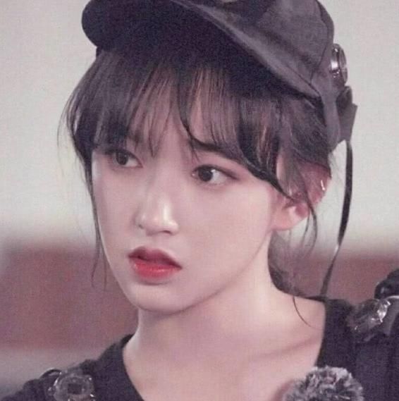 按摩|女生若想让鼻子“越来越挺”,坚持做这3个“小动作”,早晚逆袭高级脸