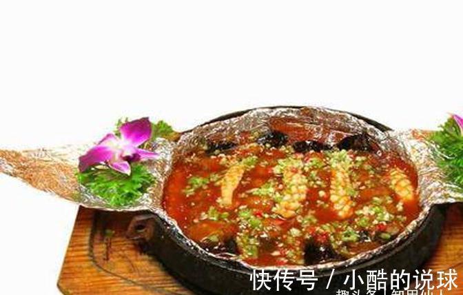 美食推荐:铁板茄夹鲜鱿、蒜味橄榄虾配梨酱、青椒海螺片制作方法