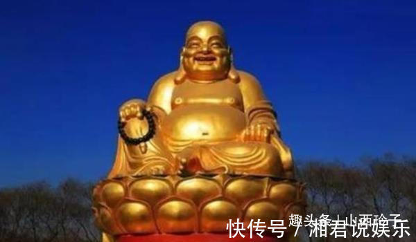 中国文化&男子因长相神似“弥勒佛”,被富婆带回家“供养”,如今怎样了