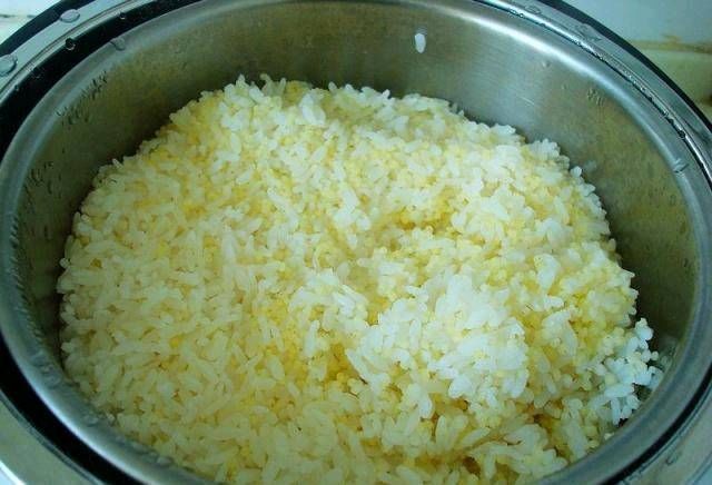 小米|像这样的蒸饭,随便吃吧。不胖能养胃。糖尿病患者应该多吃还