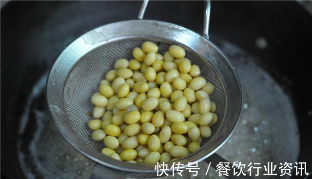 黄豆|号称“蛋白质仓库”,3块钱斤,孩子多吃它,春天长个快!