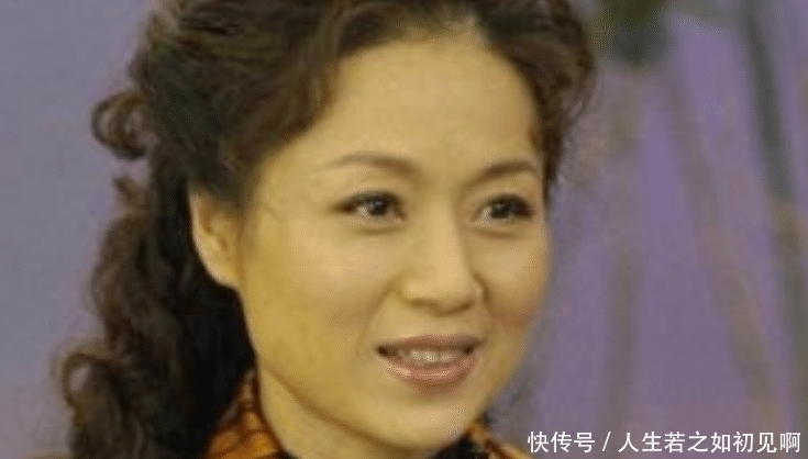 治病|余秋雨病重,妻子打工挣钱,为他治病供他写作,换来的却是背叛