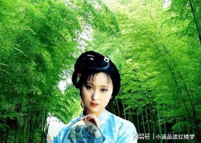 薛宝钗$薛宝钗的一件大红袄,林黛玉的一双小红靴,瞬间分出两人的美与丑