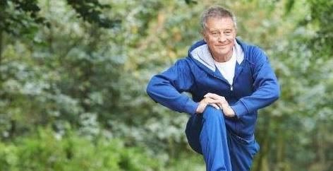 人群|中老年人经常在早晨锻炼，对健康是好是坏？答案真是让人意外