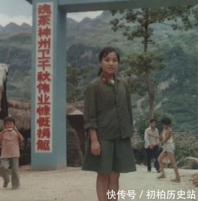 情况|1986年老山战场照《死吻》:那名救护队女战士,后来情况如何?