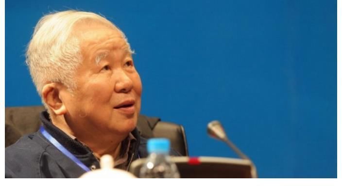 买边|建筑学家良心建议,买房遵循3个原则:买边、买三、不买顶天立地