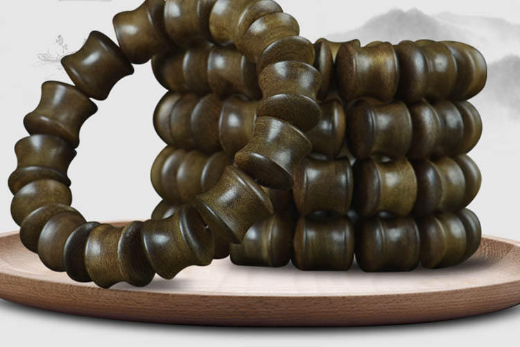 腕间|解锁腕间雅致魅力,沉香手串该如何挑选?