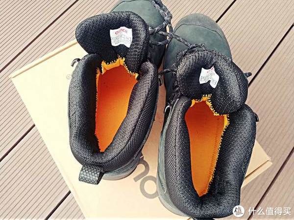 牛皮|纵享探索乐趣：OUNCE遨游仕T1B登山鞋体验