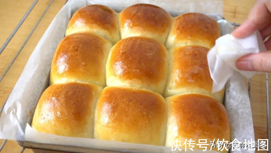 如何做出柔软的老面包?方子给你,无器械,纯手工制作