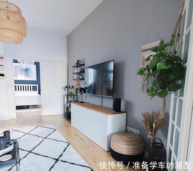 墙面|北欧夫妇的家,简单精致,这么温暖的家居布置,看着超治愈!想住!