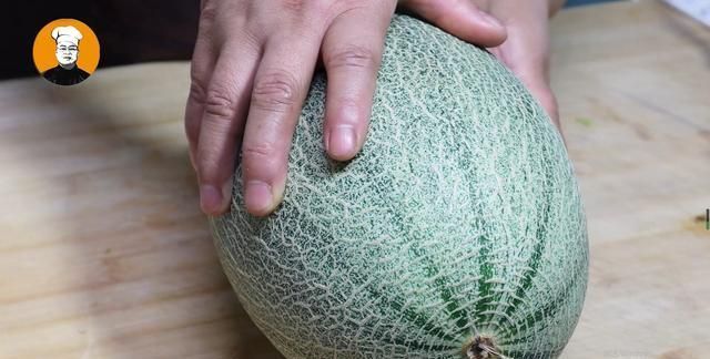 瓜脐|哈密瓜甜不甜，看一眼这里就知道，保证一挑一个准，方法真实用