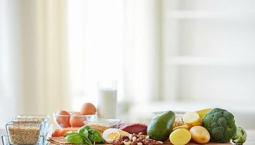 颈动脉内膜|“血管老化”的五大常见征象，您有吗？及时干预，哪些药物可选？