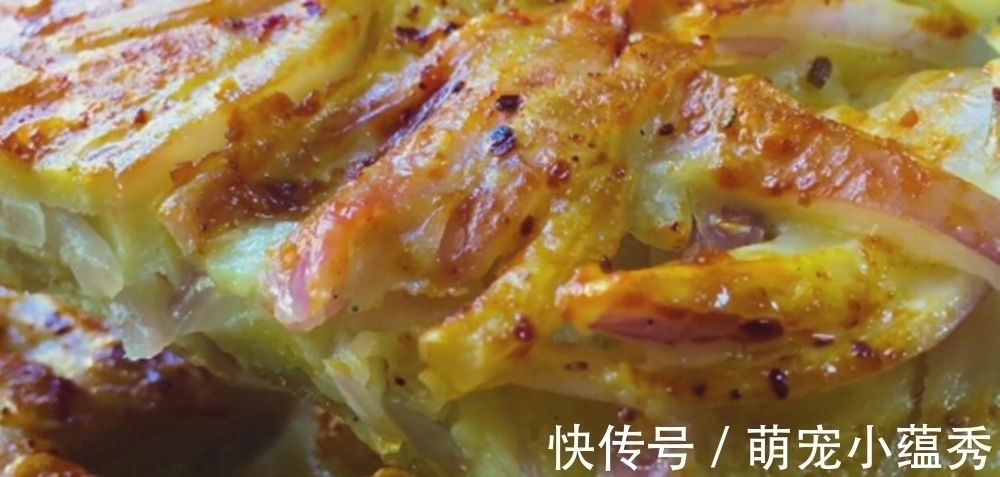 洋葱鸡蛋饼|洋葱加3个鸡蛋搅一搅，我家一周吃三次，提高免疫身体棒