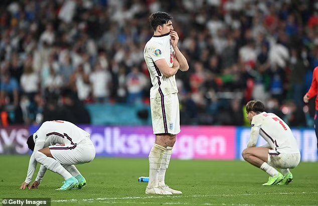 马奎尔|马奎尔:我没看过欧洲杯决赛的录像,现在的我只想远离它