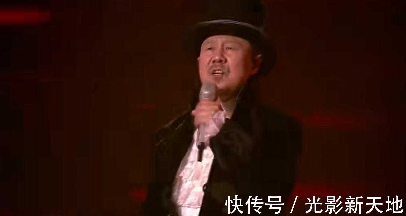 2022江蘇衛(wèi)視春晚品質(zhì)再升級,致敬一線工作人員,舞臺年輕有活力