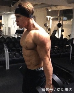 ins|臂围45cm,二头肌似小山包的猛汉奶爸,还自带肌肉抽筋绝活