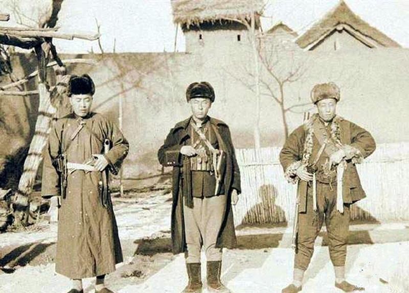 佩服|连日军都佩服的关东响马,胡子中的神行太保,江湖报号“草上飞”