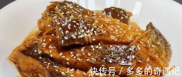 搅拌均匀|冬季多吃鱼，分享一道出锅后连汤汁都喝光的做法！