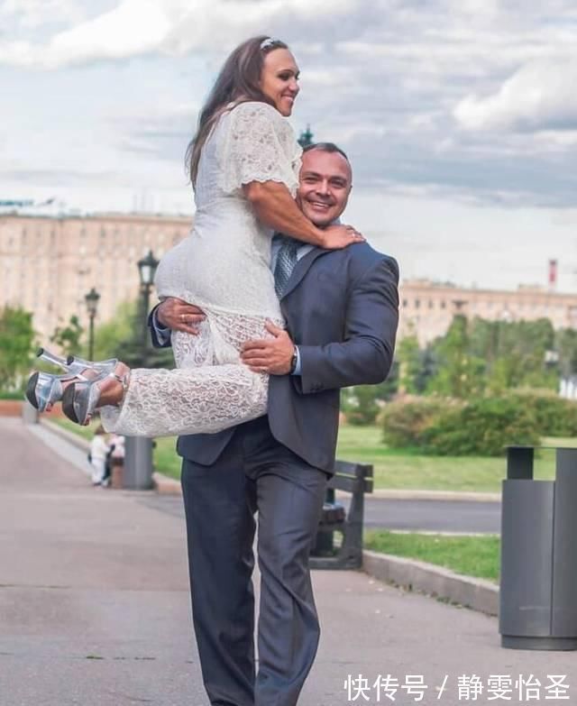 库兹涅佐娃|最强健美女选手,将亮相罗马尼亚肌肉节,健壮肌肉震撼健美界大佬