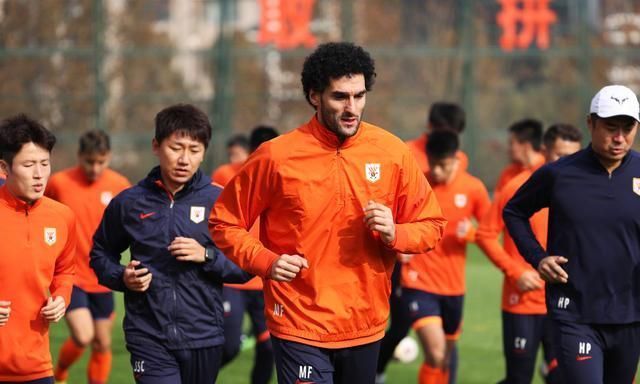 中國足球|泰山隊提前幾輪奪冠？或許只有戰(zhàn)海港有懸念！青島隊末輪死磕大連