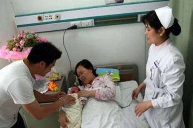 李女士|新手宝妈用“纸巾”给娃擦屁股,被医生斥责无知,养娃确实该注意